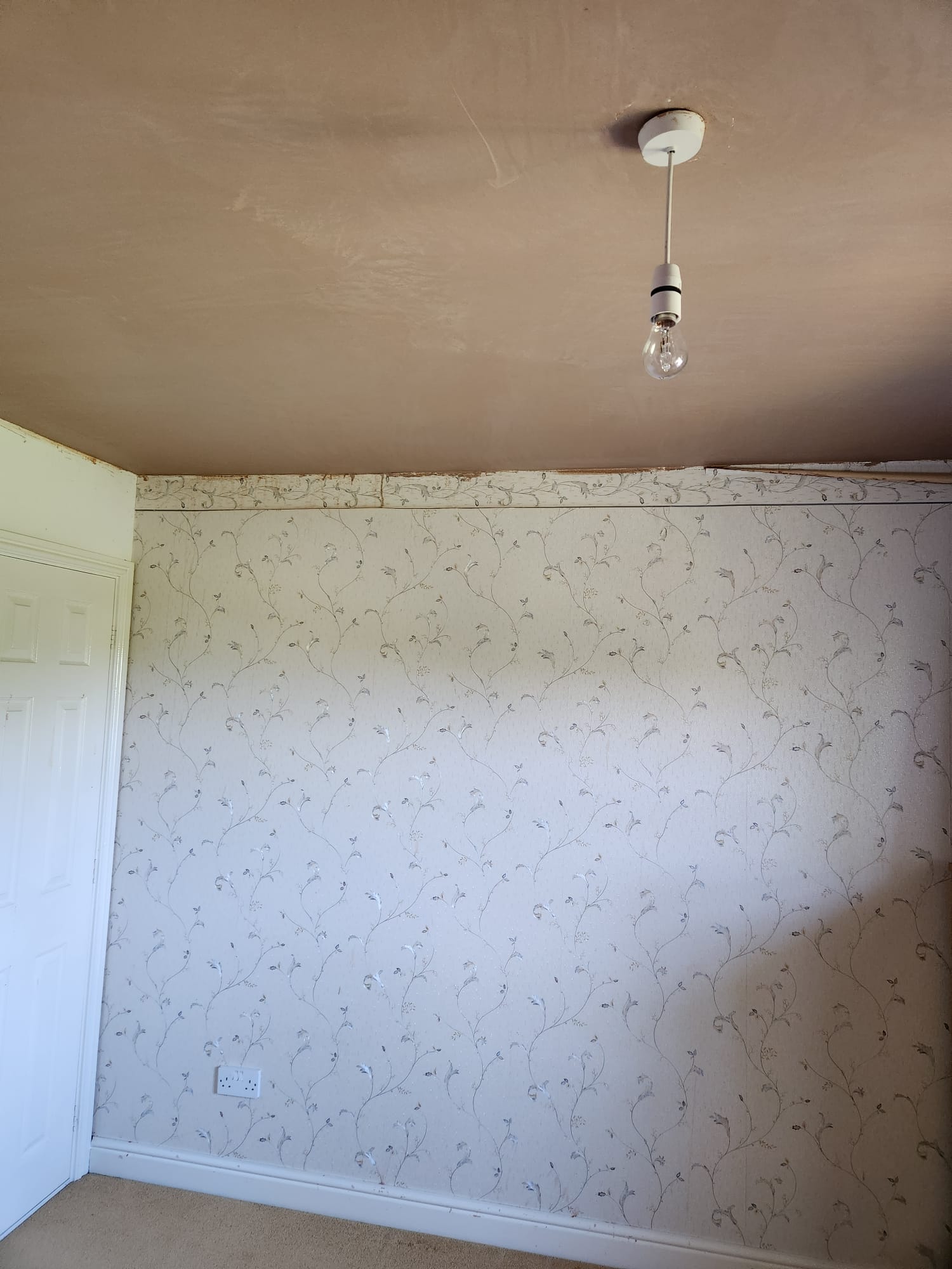 Plastered Ceilings Covering Textured Artex Whistable, Kent